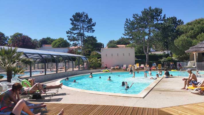 Quels sont les meilleurs campings avec piscine à Royan ?